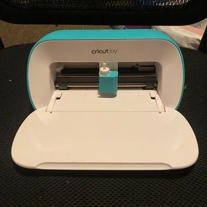 Cricut joy and accessories